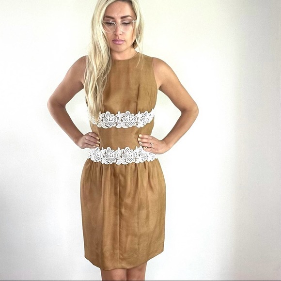 Givenchy Light Brown & White Lace Silk Dress w/Bow - Picture 3 of 16